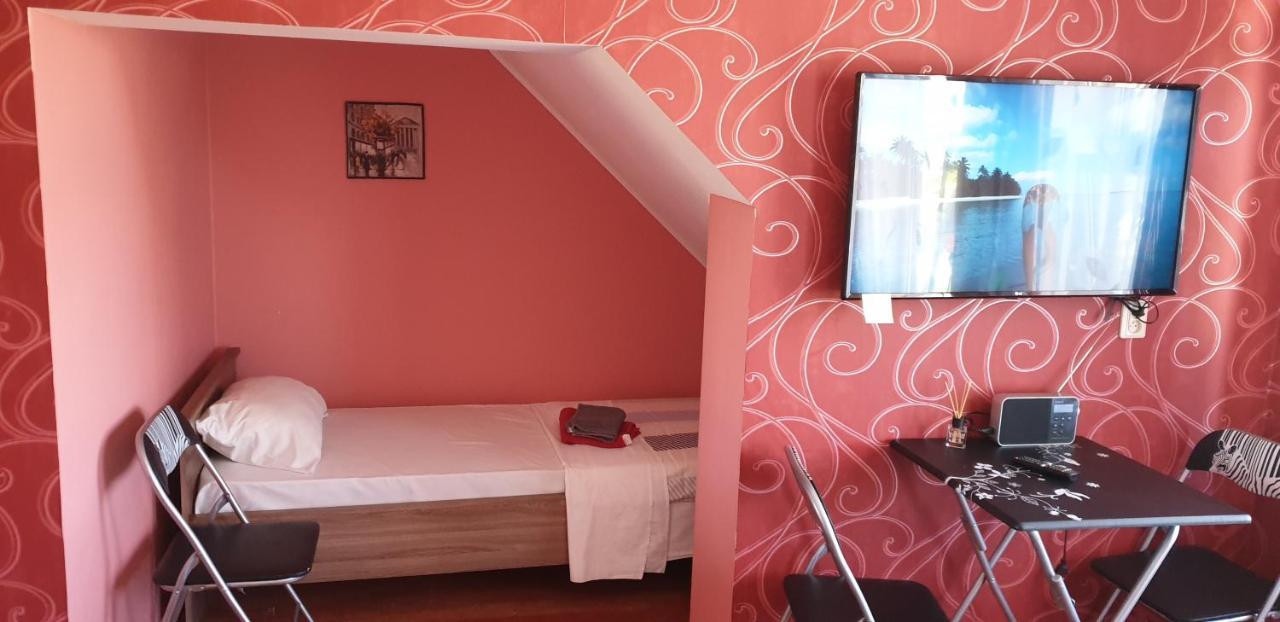 Martin Guest House Ventspils Exterior foto