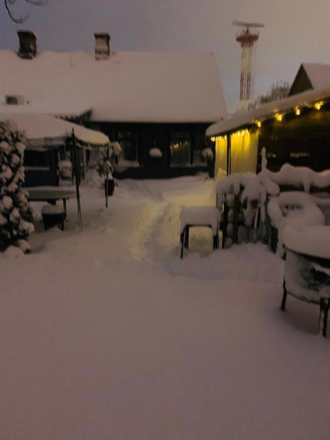 Martin Guest House Ventspils Exterior foto