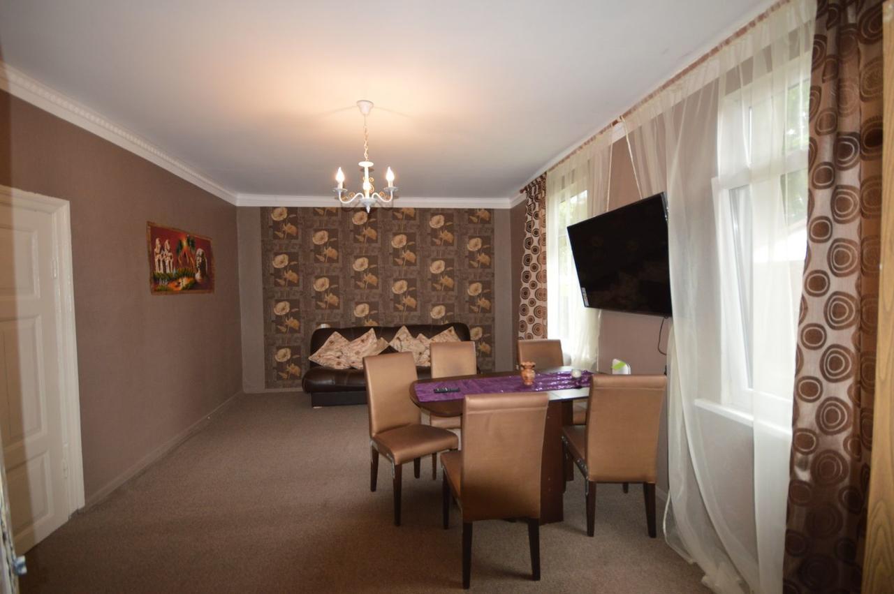 Martin Guest House Ventspils Exterior foto